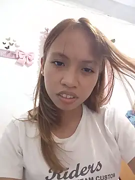 Snapshot of sweetpinayxxx chatting on 05/29/26, 01:58 sweetpinayxxx online show from 05/29/26, 01:58