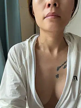 okgirl 23 online show from 06/26/26, 12:15