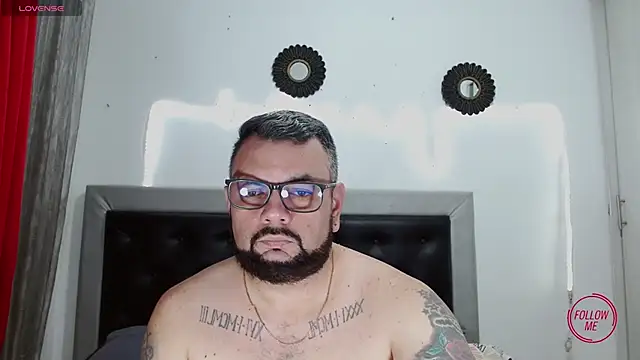 perverseveteranmanxxx online show from 11/06/25, 03:40