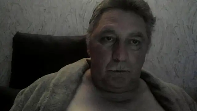 Snapshot of edje59a chatting on 02/10/26, 02:15 edje59a online show from 02/10/26, 02:15