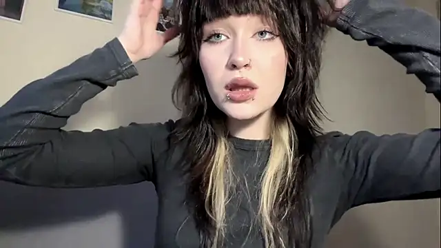 KaseySmit123 online show from 05/30/26, 05:54