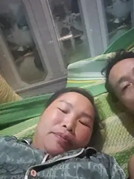 myle-couple22 online show from 05/18/26, 04:40