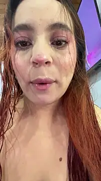 Snapshot of julieta_velvet chatting on 05/18/26, 11:05 julieta velvet online show from 05/18/26, 11:05