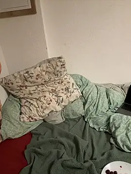 ZaylaDreams online show from 06/12/26, 07:46
