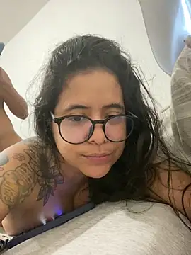 MarianaAraujoBasile online show from 06/08/26, 05:24