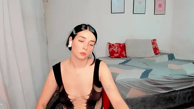 Snapshot of sakura_hurano chatting on 06/24/26, 10:42 sakura hurano online show from 06/24/26, 10:42