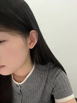 Snapshot of Mina_168 chatting on 05/16/26, 06:21 Mina 168 online show from 05/16/26, 06:21