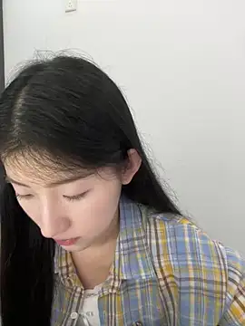 Snapshot of Mina_168 chatting on 05/23/26, 05:12 Mina 168 online show from 05/23/26, 05:12