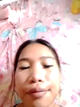 Snapshot of hottie_zaira chatting on 05/14/26, 02:29 hottie zaira online show from 05/14/26, 02:29