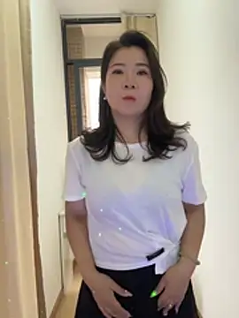 xichunhh online show from 05/14/26, 10:11