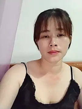 Snapshot of se-xy12 chatting on 05/27/26, 05:43 se-xy12 online show from 05/27/26, 05:43