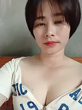 Snapshot of se-xy12 chatting on 06/03/26, 02:25 se-xy12 online show from 06/03/26, 02:25