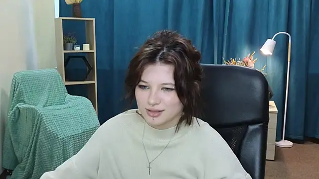 Snapshot of AlesiaPeasel chatting on 05/15/26, 09:05 AlesiaPeasel online show from 05/15/26, 09:05