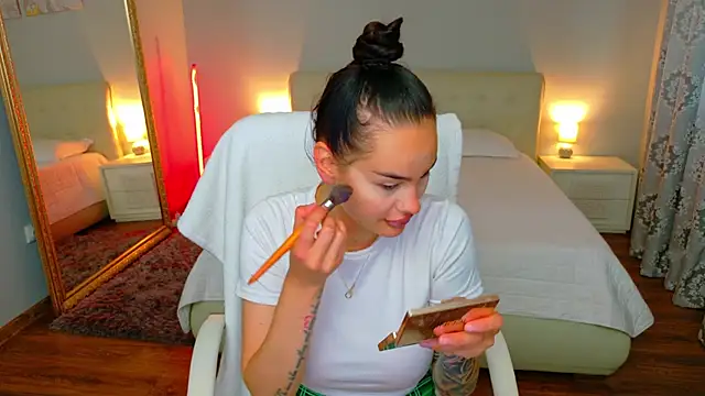 BabyyGirll  online show from 05/28/26, 03:48