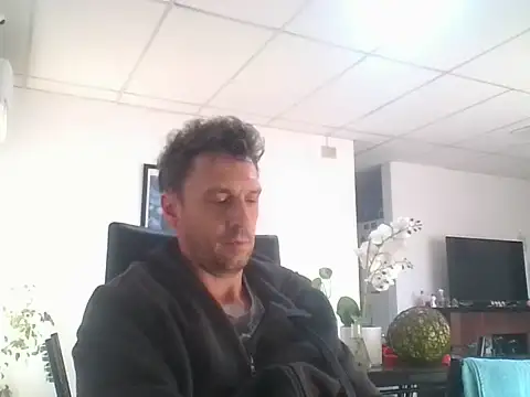 sebasevi online show from 05/12/26, 11:51