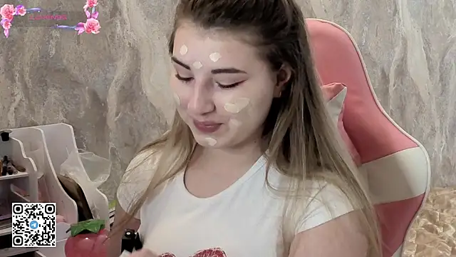 softiekitty online show from 06/20/26, 02:09