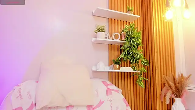 Ellie evans18 online show from 05/16/26, 12:40