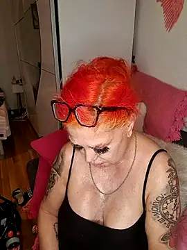 AshleyGinger   online show from 06/20/26, 07:38