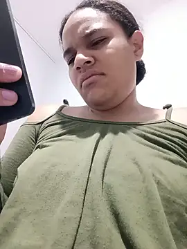 sexybronwgirl01 online show from 05/17/26, 09:06