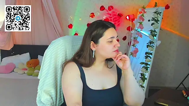 Snapshot of Ayleen_Gece chatting on 05/27/26, 03:14 Ayleen Gece online show from 05/27/26, 03:14