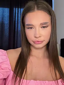 BeautyBella  online show from 05/18/26, 03:18