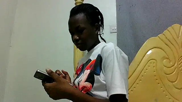 Snapshot of myloveafrice chatting on 06/20/26, 12:08 myloveafrice online show from 06/20/26, 12:08