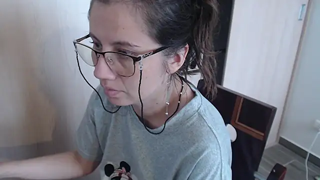 Snapshot of natasha_sex1 chatting on 06/26/26, 03:05 natasha sex1 online show from 06/26/26, 03:05