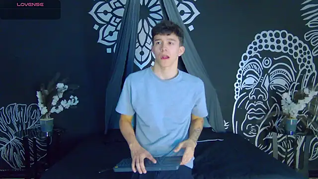 Tristan Kane online show from 06/11/26, 12:03