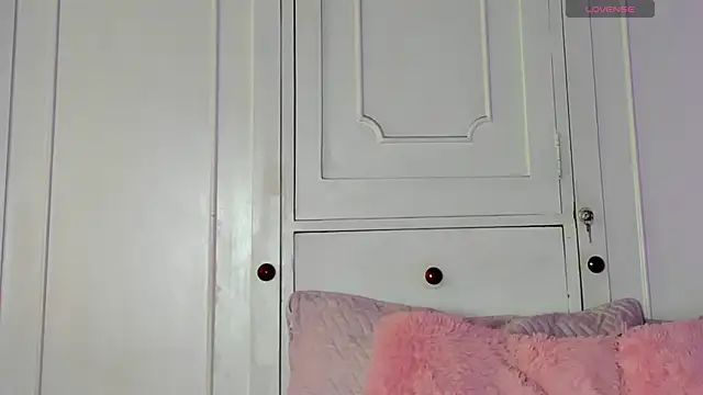 Molly blue01 online show from 07/04/26, 02:56
