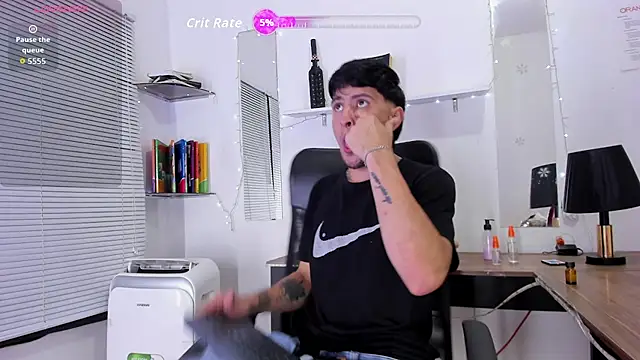 StefanoBigCock online show from 05/29/26, 07:01