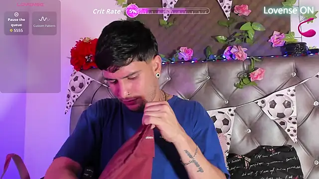 StefanoBigCock online show from 07/07/26, 06:34