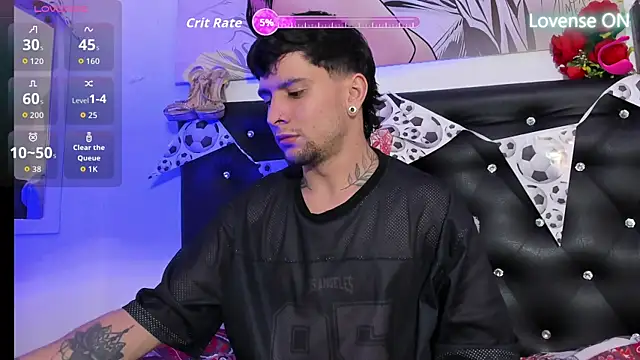 StefanoBigCock online show from 07/08/26, 02:32