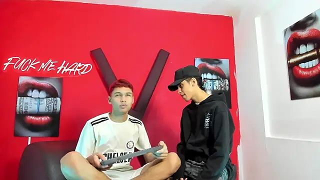 KING LOVERS1 online show from 05/16/26, 07:27