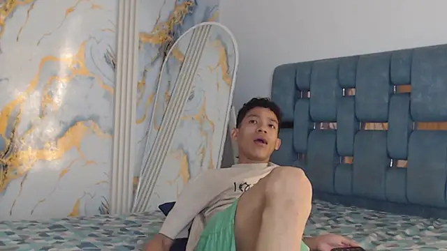 RONALDA HOT26 online show from 06/18/26, 01:48
