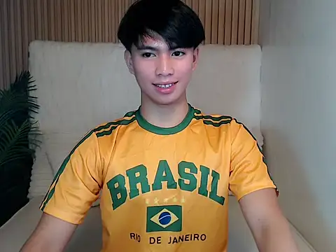 horny jamesxx online show from 05/25/26, 01:33