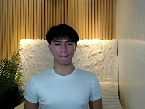 horny jamesxx online show from 05/26/26, 12:50