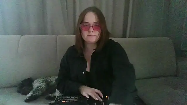 Joan Taylor1 online show from 05/26/26, 10:11