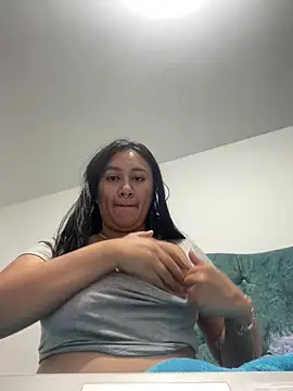 Vyolet  online show from 05/19/26, 11:55