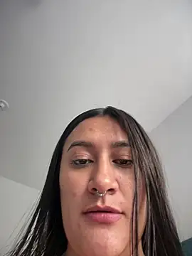 Vyolet  online show from 07/19/26, 12:31