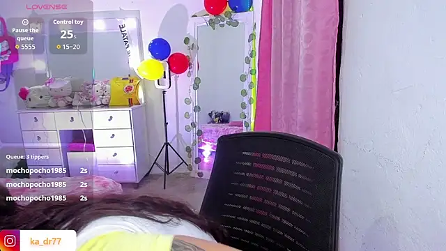 Kendra yul online show from 06/17/26, 11:49