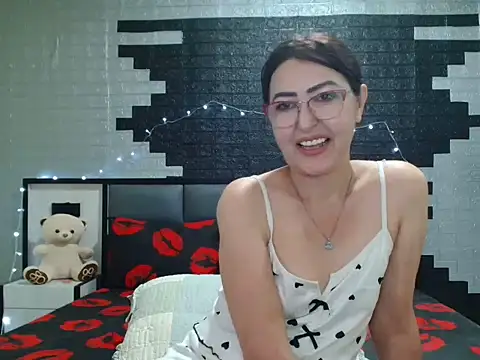 Snapshot of Ada_Vera chatting on 06/13/26, 02:59 Ada Vera online show from 06/13/26, 02:59