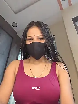 Snapshot of kaira_noty chatting on 07/06/26, 03:36 kaira noty online show from 07/06/26, 03:36