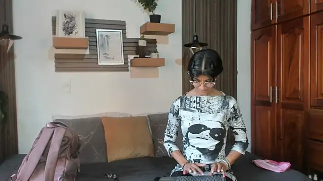 Evaa campbell online show from 05/29/26, 01:09