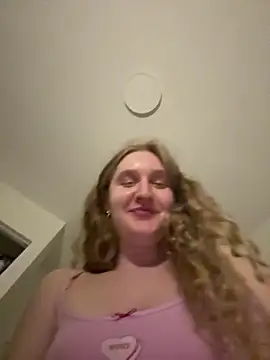 pr1ncess mads17 online show from 05/15/26, 11:12