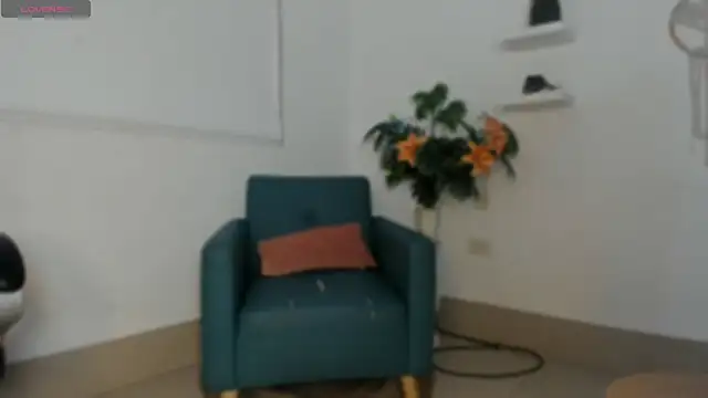 ailinn sahara online show from 05/28/26, 04:10