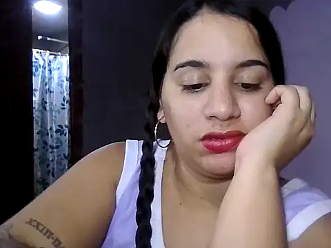 Snapshot of tifanny27 chatting on 07/02/26, 03:45 tifanny27 online show from 07/02/26, 03:45