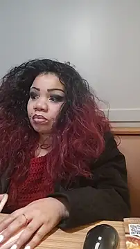 Snapshot of NailGoddessnow chatting on 01/31/25, 06:57 NailGoddessnow online show from 01/31/25, 06:57