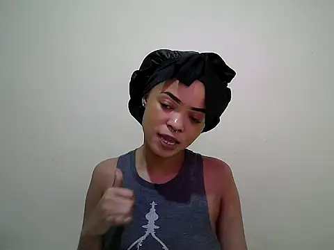 Miss rihanna online show from 06/25/26, 05:50