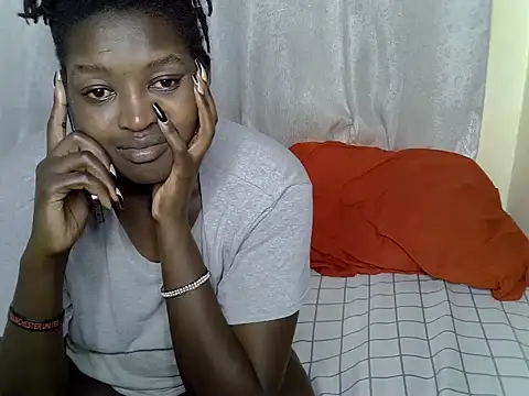 Snapshot of Lorainebabes chatting on 06/22/26, 09:23 Lorainebabes online show from 06/22/26, 09:23