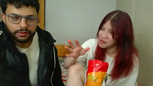 LYNN N SAMMAEL online show from 06/19/26, 06:51